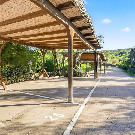 בית נופש La Quercia By Interhome אולביה